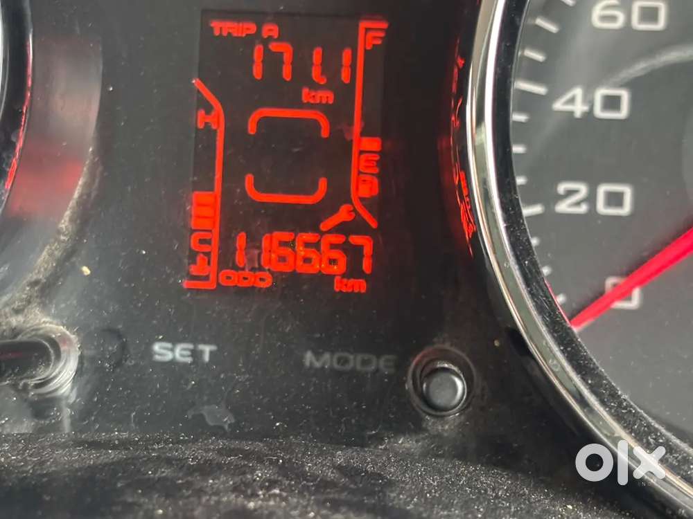 Mahindra Tuv 300 2017 Well Maintained Doctor Owned Car