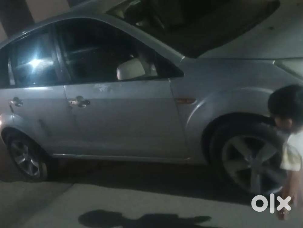 Ford Figo Diesel Zxi 2013 Car