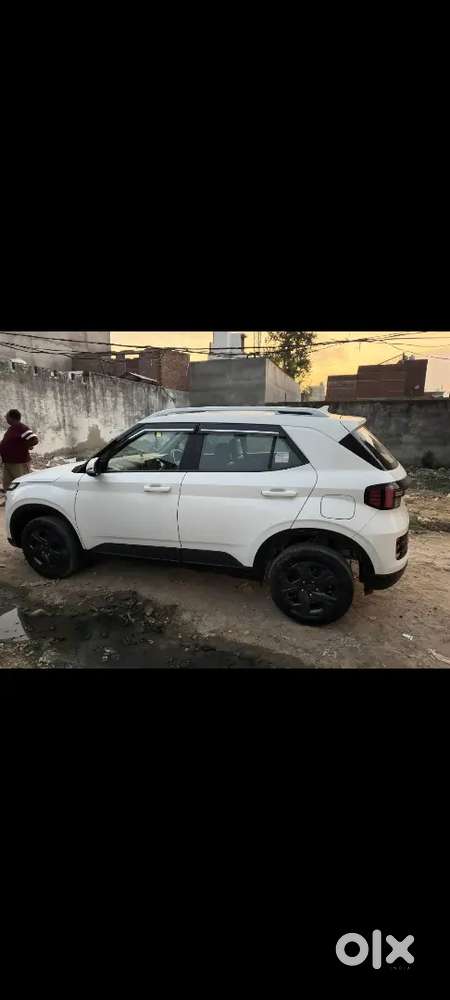 Hyundai Venue 1.2 Petrol 2023