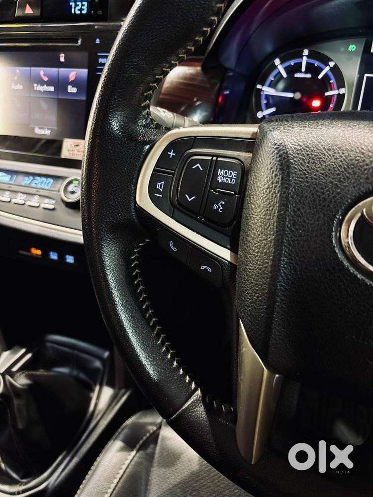 Toyota Innova Crysta