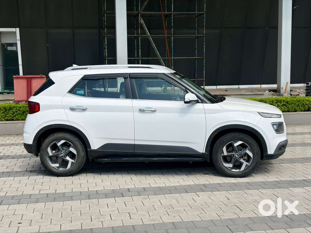 Hyundai Venue Diesel 2019