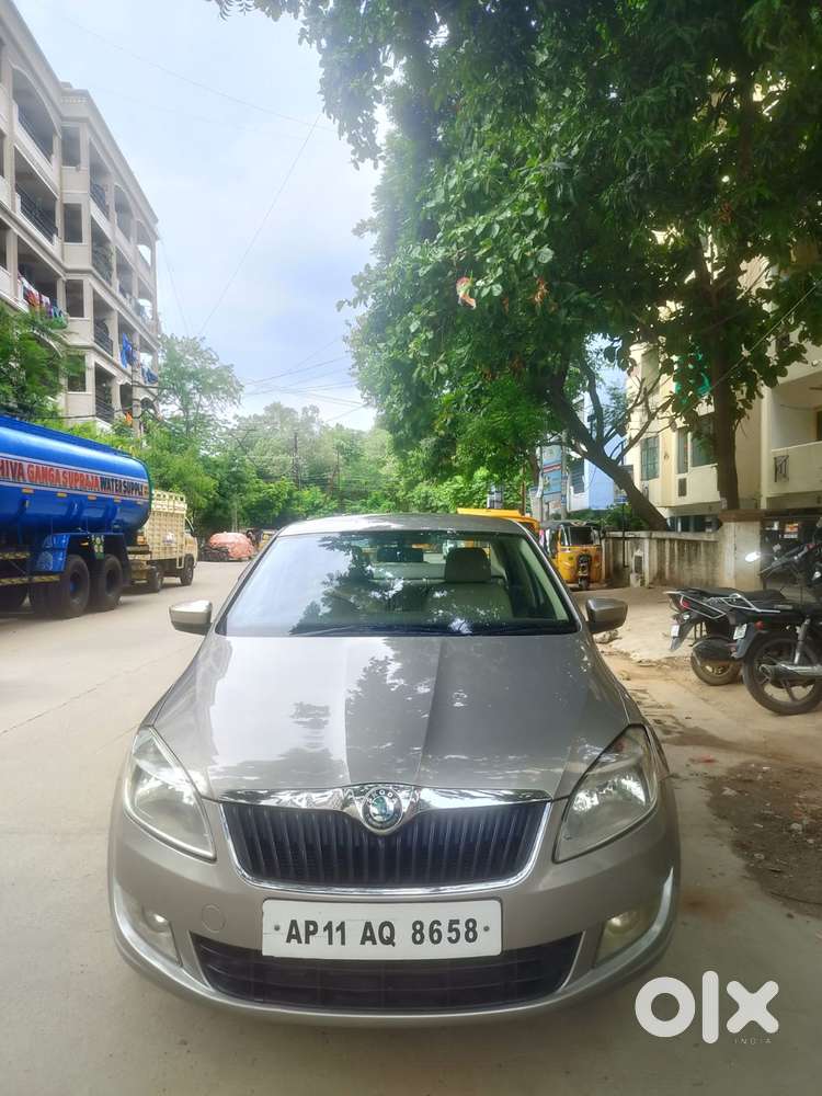 Skoda Rapid 1.5 Tdi Ambition Plus, 2012, Diesel