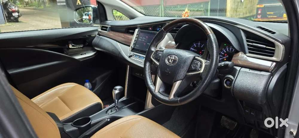Toyota Innova Crysta [2020-ongoing] 2.4 Zx 7 Str, 2021, Diesel