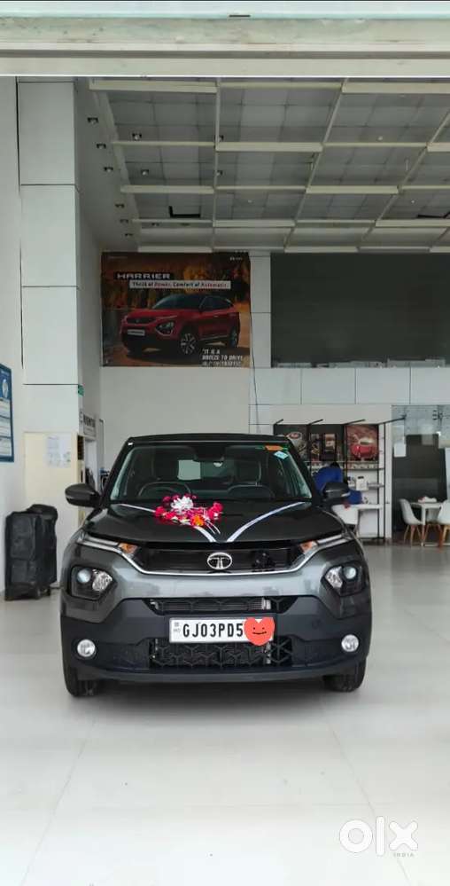 Tata Punch Accomplished Plus Cng Without Sunroof.