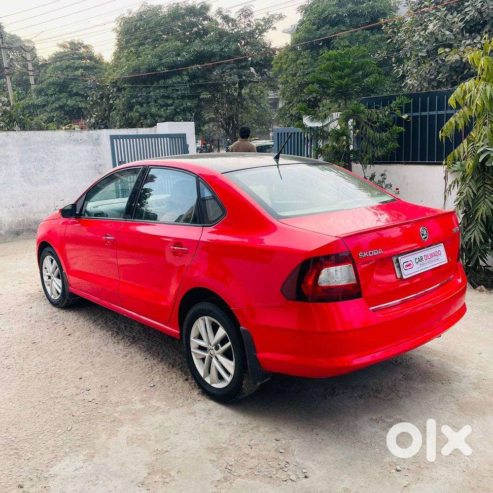 Skoda Rapid 1.6 Mpi Mt Elegance Plus, 2017, Petrol