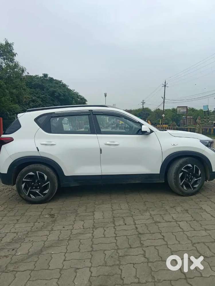 Kia Sonet 5mt 1.2 2024 Htk Manual Petrol