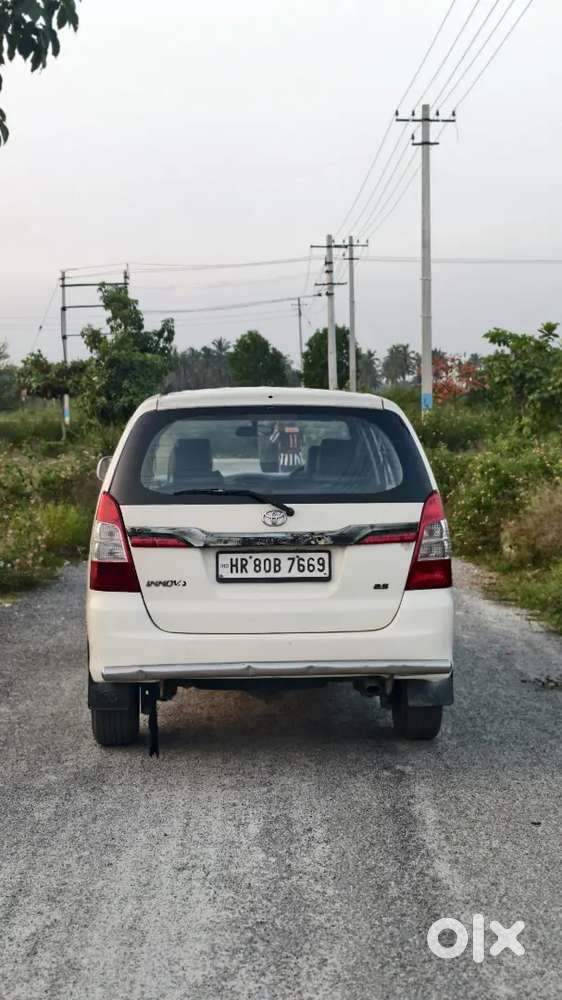 Toyota Innova Diesel 2010 Car