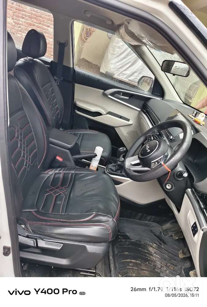 Kia Carens Premium 2023
