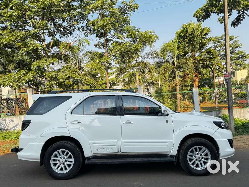 Toyota Fortuner 4x2 Mt Trd Sportivo, 2013, Diesel