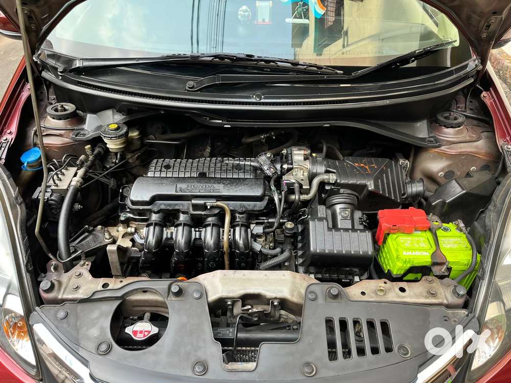 Honda Amaze 2nd Gen Vx, 2017, Petrol