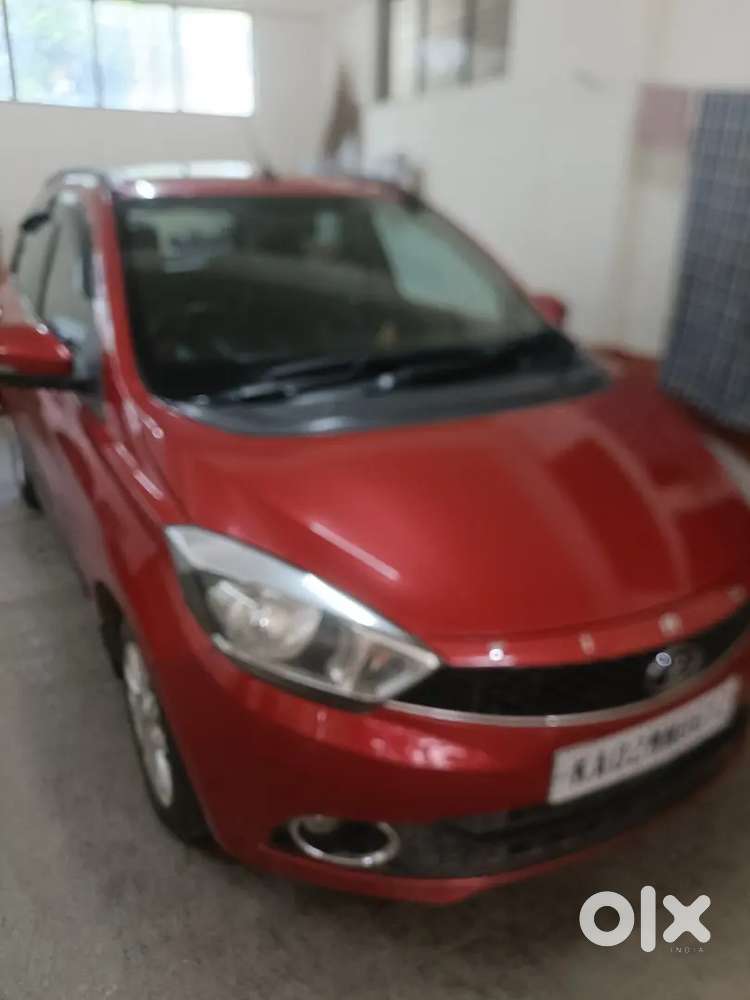 Tata Tiago Revotorq Xz 2018 Petrol
