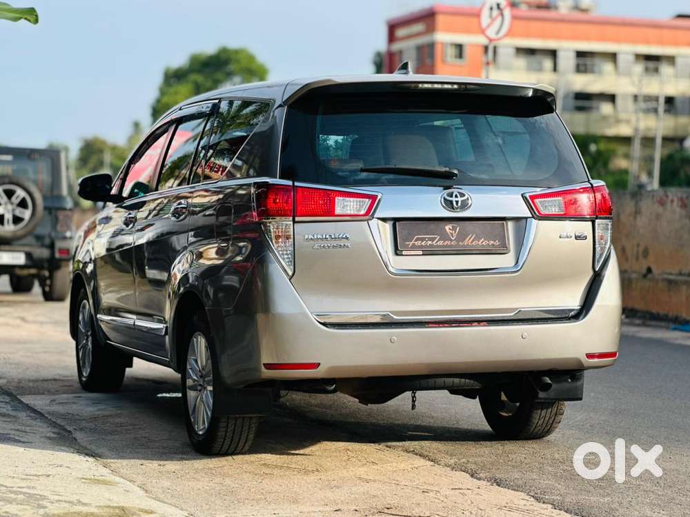Toyota Innova Crysta 2.8z Automatic, 2017, Diesel
