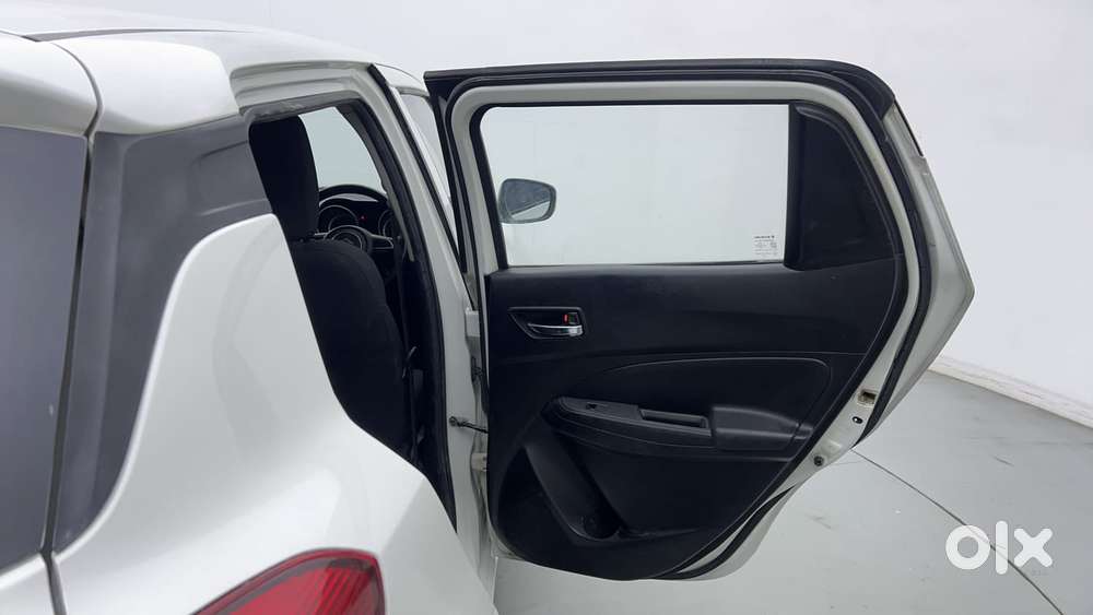 Maruti Suzuki Swift Vvt Vxi, 2018, Petrol