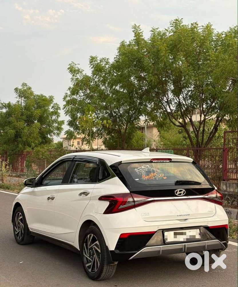 Hyundai I20 1.4 Asta, 2025, Cng & Hybrids