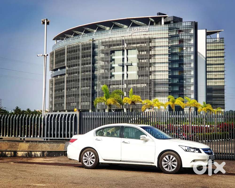 Low Km 2012 Honda Accord 3.5l V6 In Fancy Number