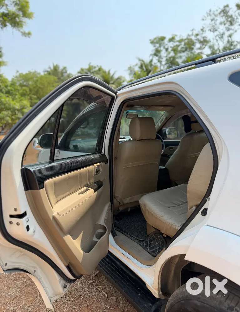Toyota Fortuner 2014 Diesel Well Maintained