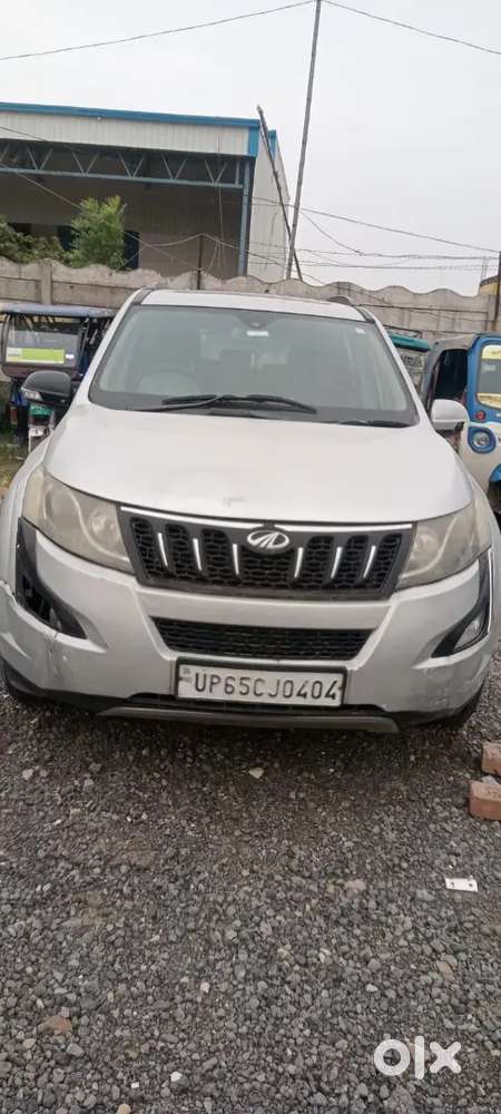 Mahindra Xuv500 2016 Diesel 100000 Km Driven