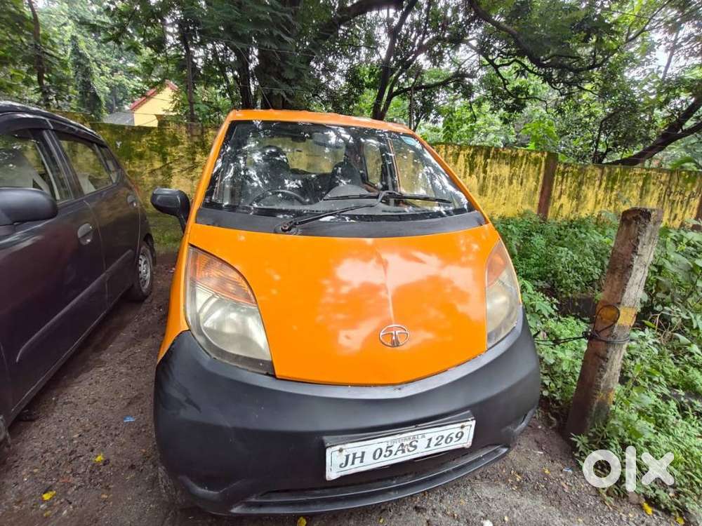 Tata Nano Xe, 2013, Petrol
