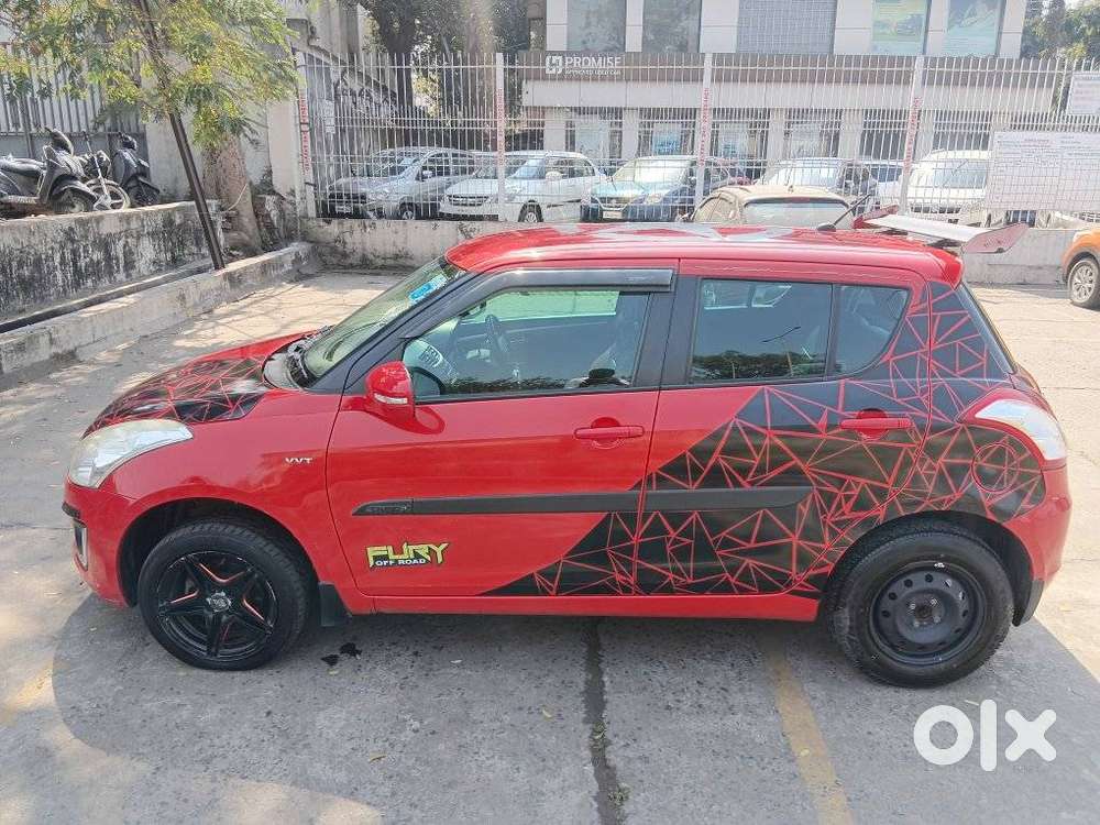 Maruti Suzuki Swift Vxi + Manual, 2017, Petrol