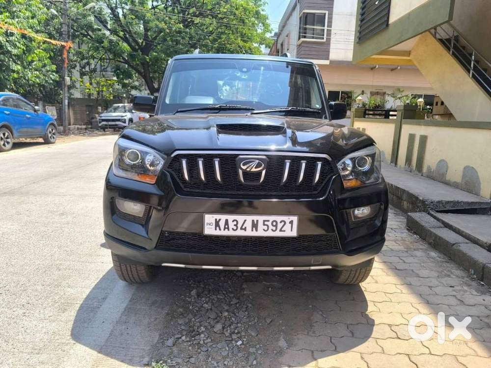 Mahindra Scorpio S10, 2015, Diesel