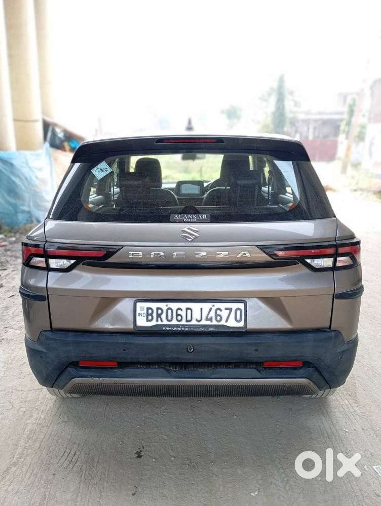 Maruti Suzuki Brezza 1.5 Vxi Cng, 2023, Cng & Hybrids