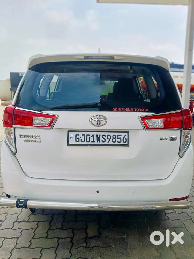 Toyota Innova Hycross 2017