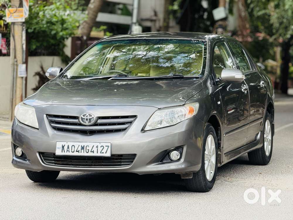 Toyota Corolla Altis 1.8 G, 2009, Petrol