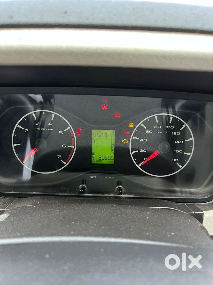 Mahindra Scorpio S6, 2014, Diesel