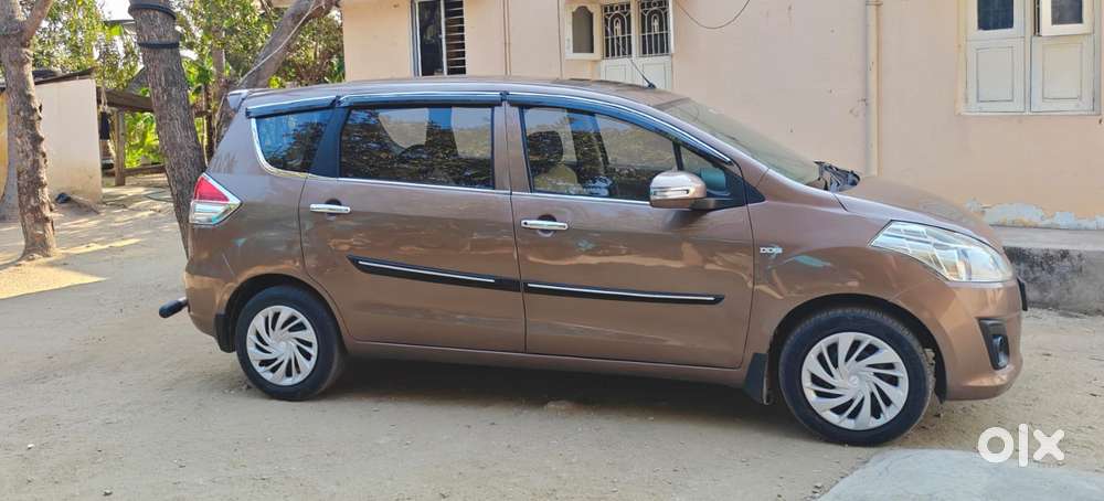 Maruti Suzuki Ertiga Vdi Shvs, 2012, Diesel