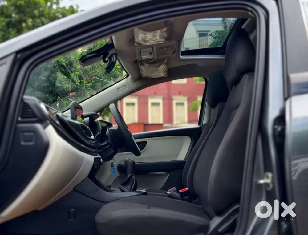 Tata Altroz Xm Plus (s), 2024, Petrol