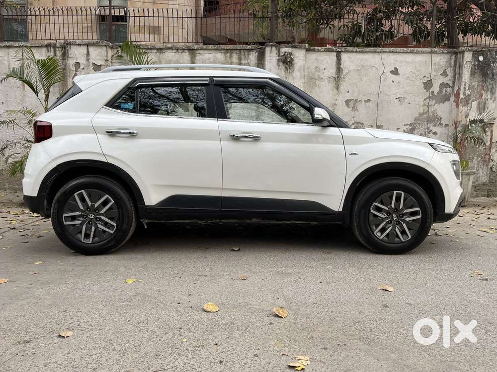 Hyundai Venue 1.0 Sx (o) Turbo Imt, 2022, Petrol