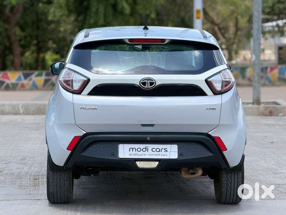 Tata Nexon 1.2 Revotron Xma, 2019, Petrol