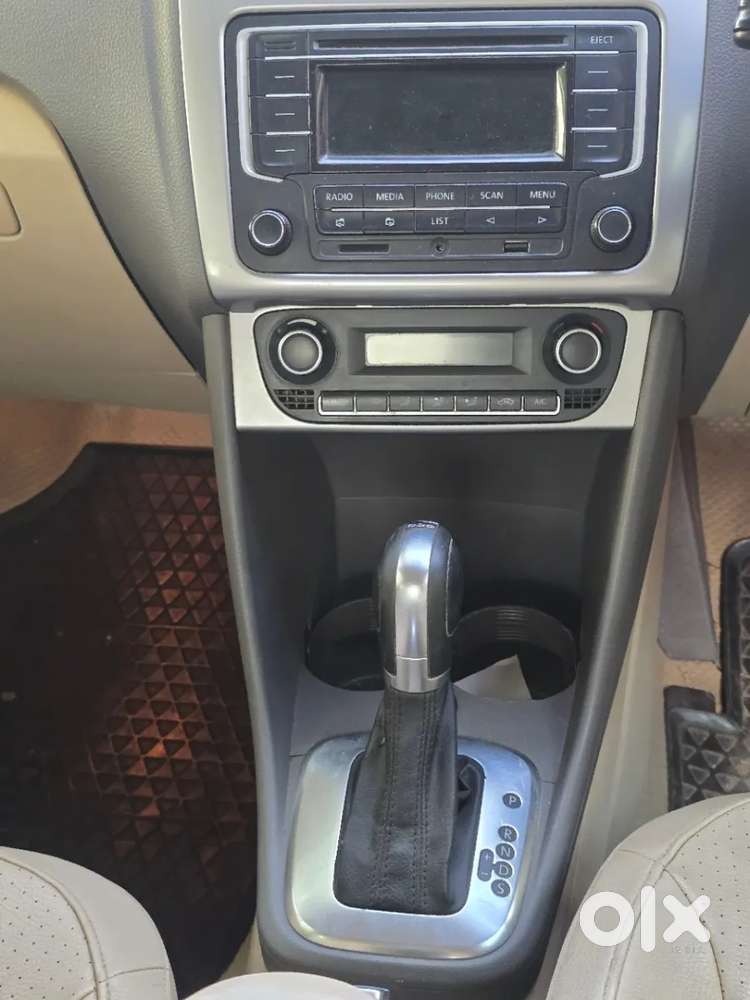 Volkswagen Vento, 2015, Petrol