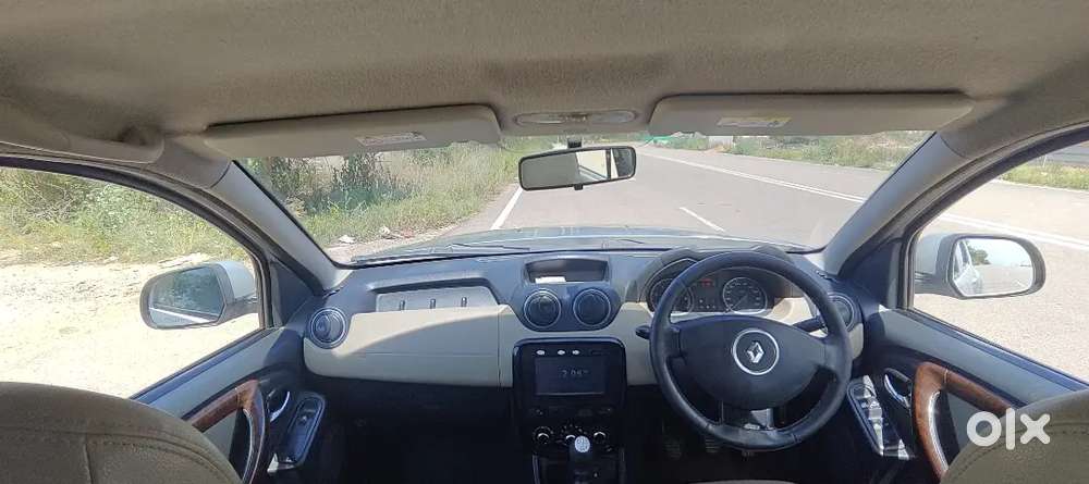 Renault Duster 2014 Diesel Rxz Top End