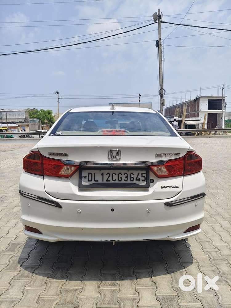 Honda City 2015 Cng & Hybrids Good Condition