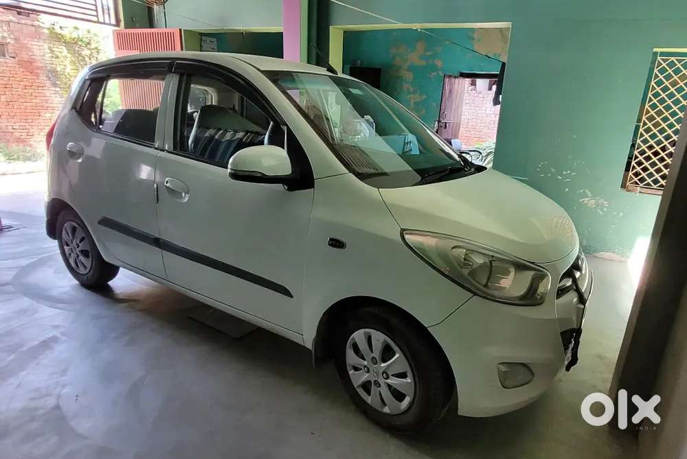 Hyundai I10 Sportz 2012