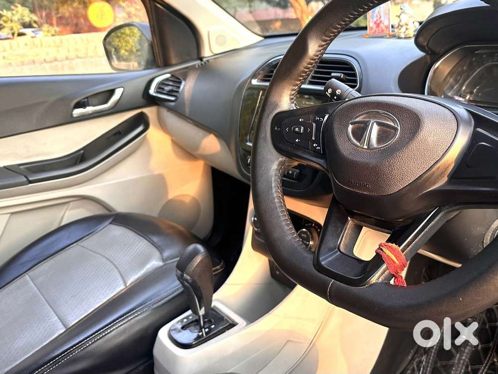 Tata Tiago 1.2 Revotron Xza Plus Amt, 2022, Petrol
