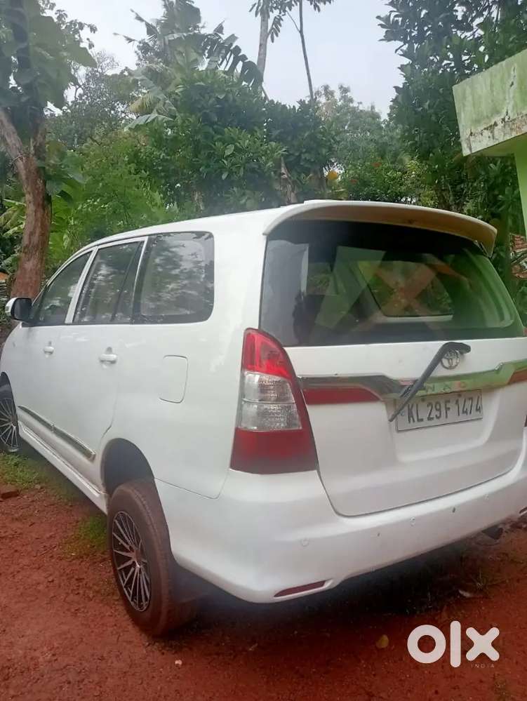 Toyota Innova 2012 Diesel
