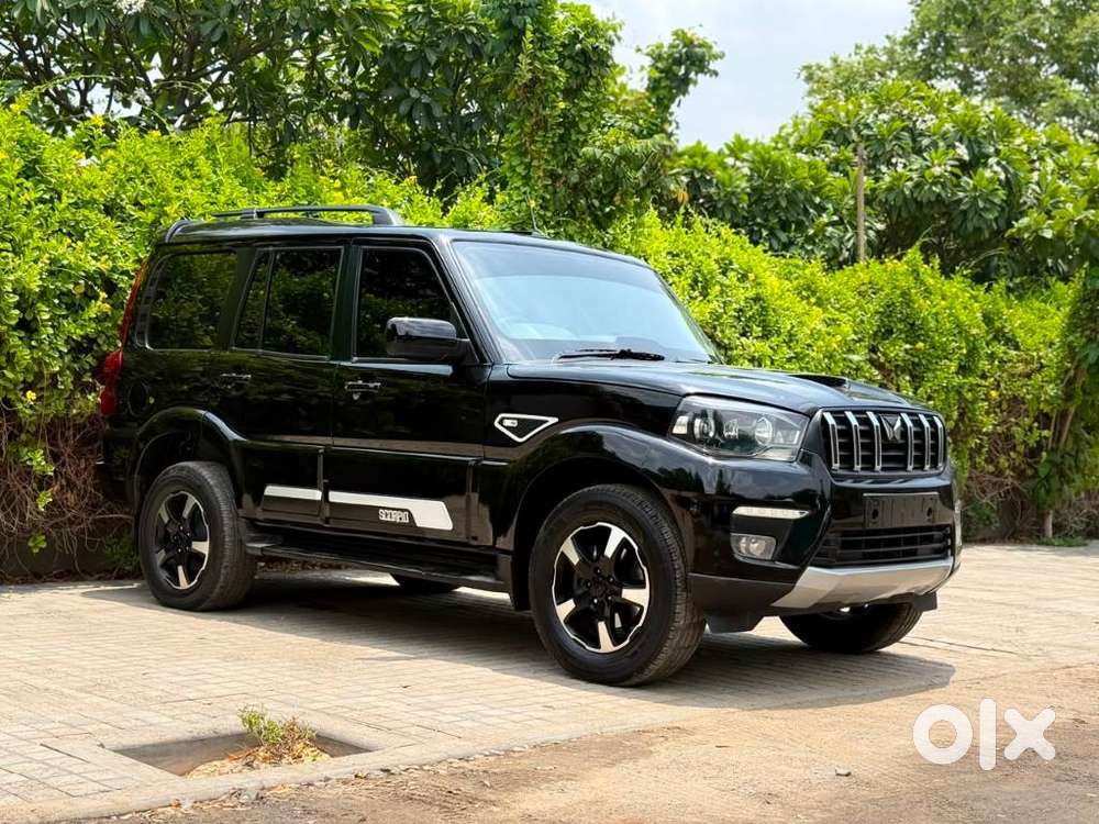 Mahindra Scorpio S11 Mt 7s, 2023, Diesel