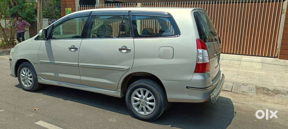 Toyota Innova 2012-2013 2.5 Vx (diesel) 8 Seater, 2012, Diesel