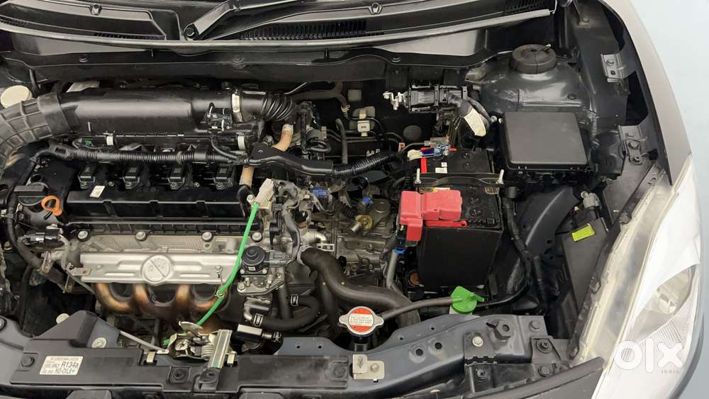 Maruti Suzuki Swift 1.3 Zxi, 2023, Petrol