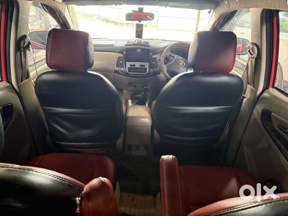 Toyota Innova Diesel 2014