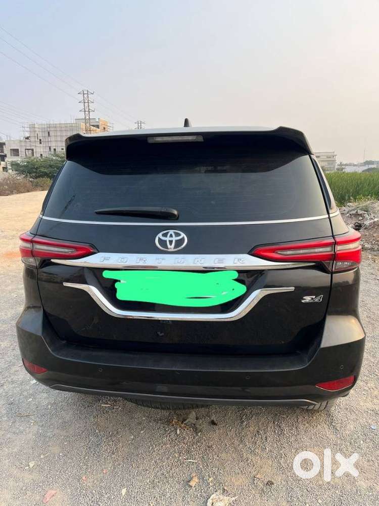 Toyota Fortuner 2.8 2wd At, 2024, Diesel