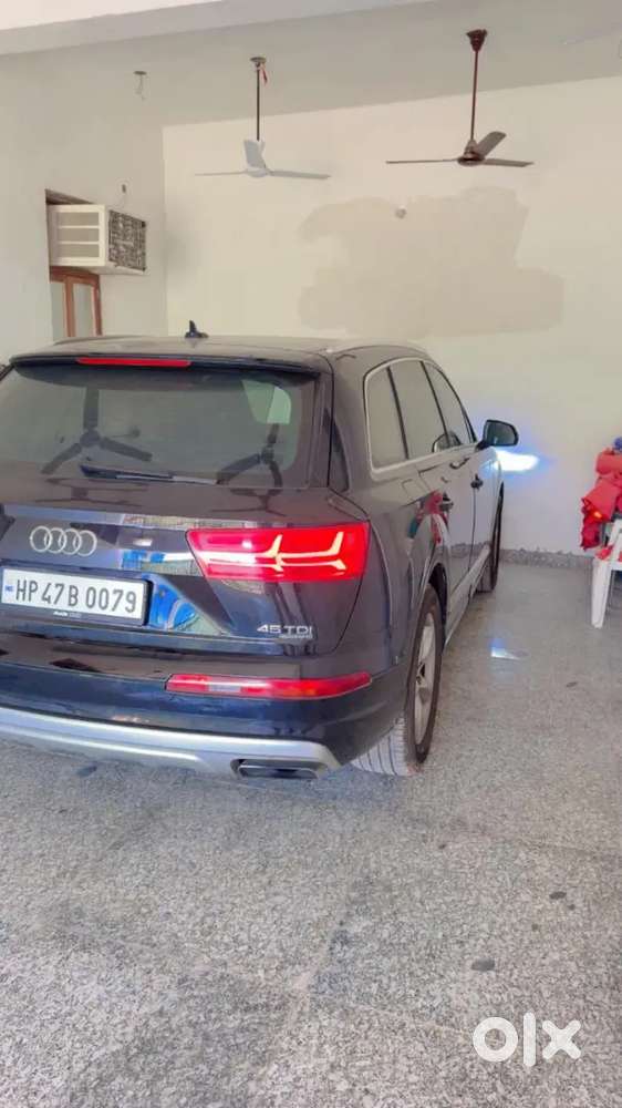 Audi Q7 2019 Diesel 105000 Km Driven