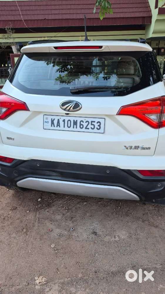 Mahindra Xuv300 2021 Diesel Well Maintained
