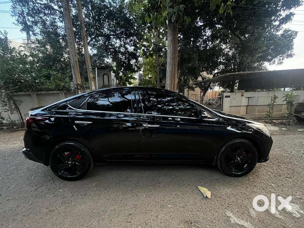 Hyundai Verna 2023 Diesel Well Maintained