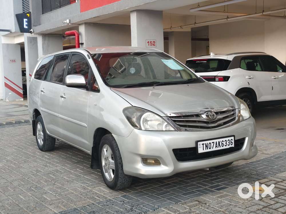 Toyota Innova 2.5 V 7 Str, 2006