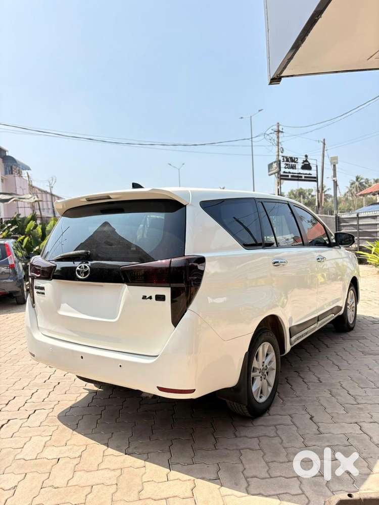Toyota Innova Crysta 2.4 Gx Mt, 2018, Diesel