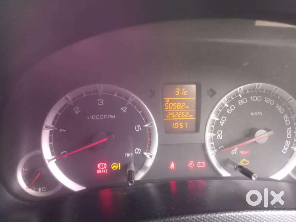 Maruti Suzuki Swift Dzire 2012