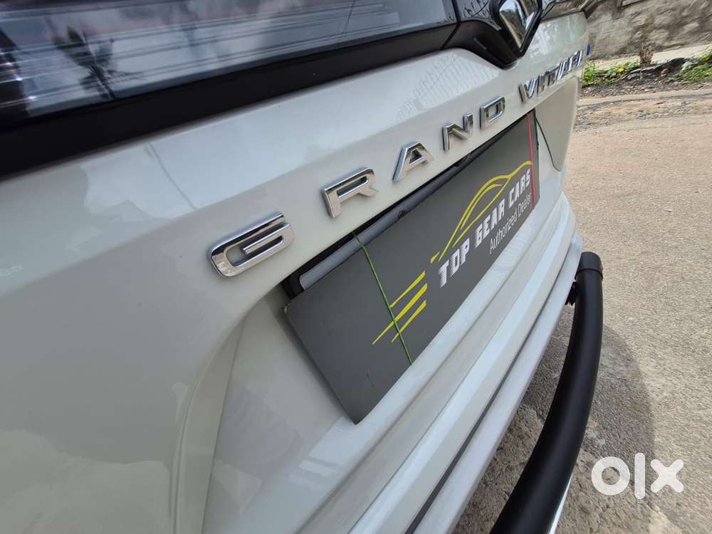Maruti Suzuki Grand Vitara 1.5 Alpha Smart Hybrid Dual Tone, 2024, P..